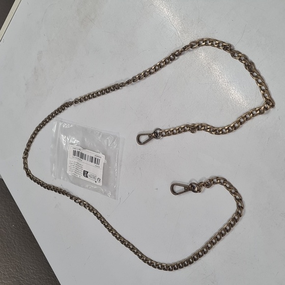 NEW Unbranded CROSSBODY CHAIN - Picture 1 of 4